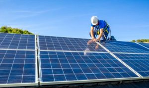 Installation et mise en production des panneaux solaires photovoltaïques à Vivier-au-Court